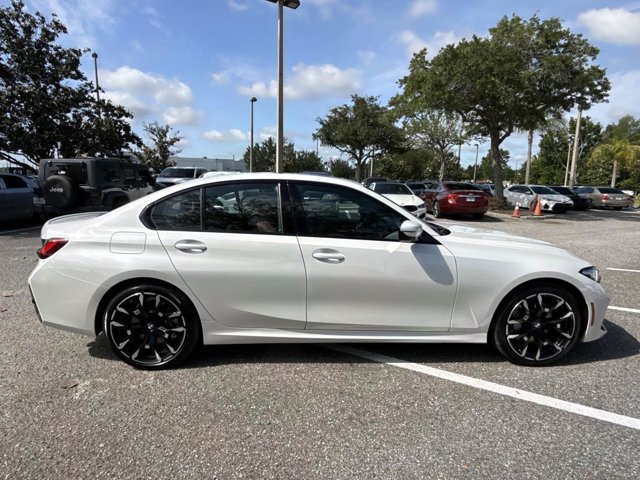 New 2026 BMW 330i Sedan w/ M Sport Package RWD image 2