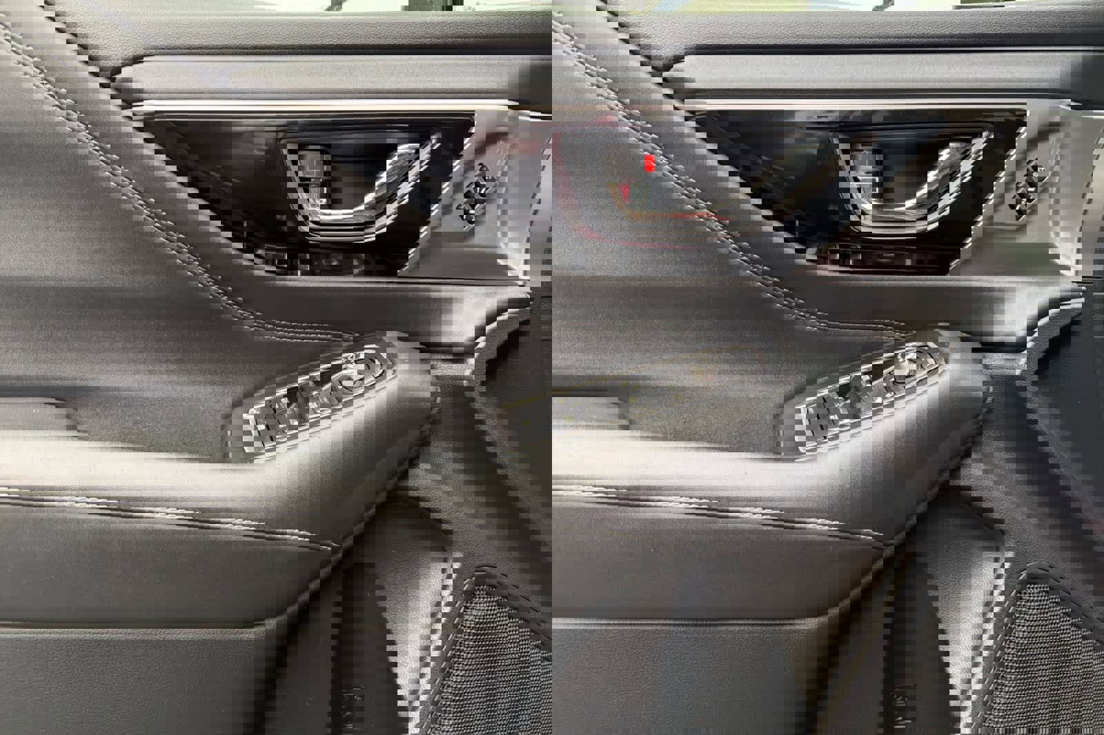 Used 2021 Subaru Outback Limited XT image 14