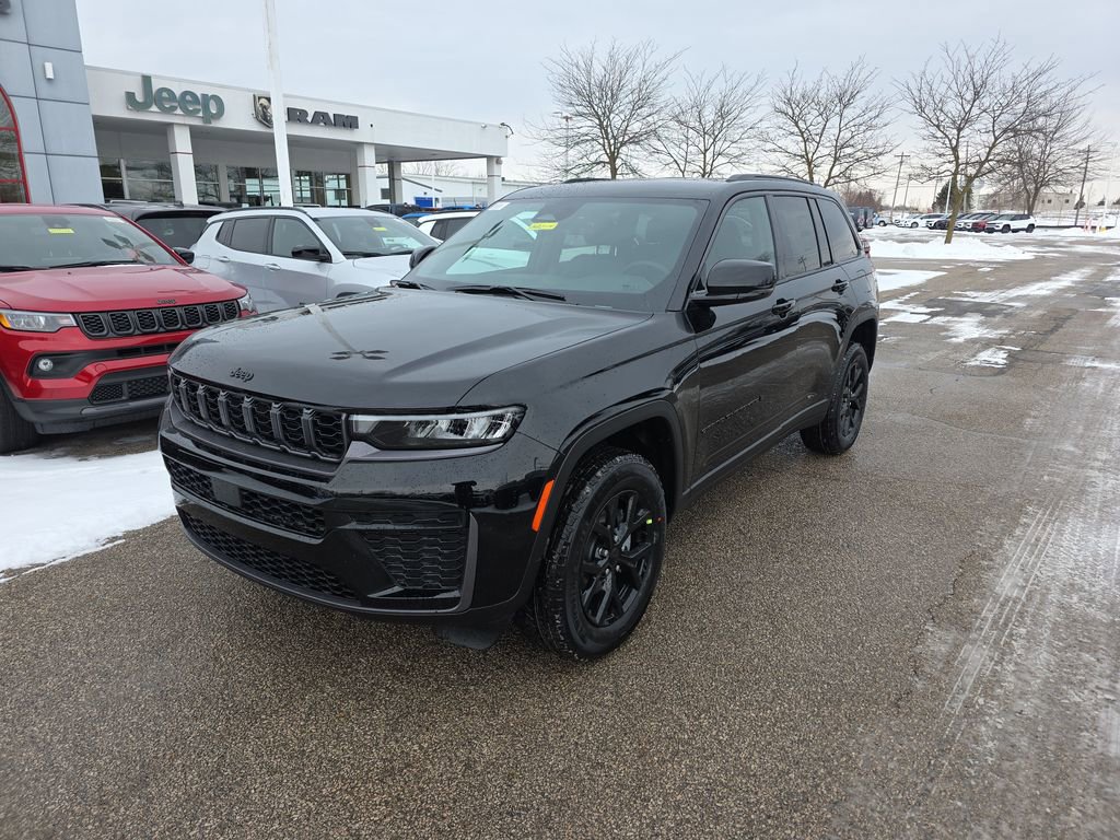 New 2026 Jeep Grand Cherokee Altitude