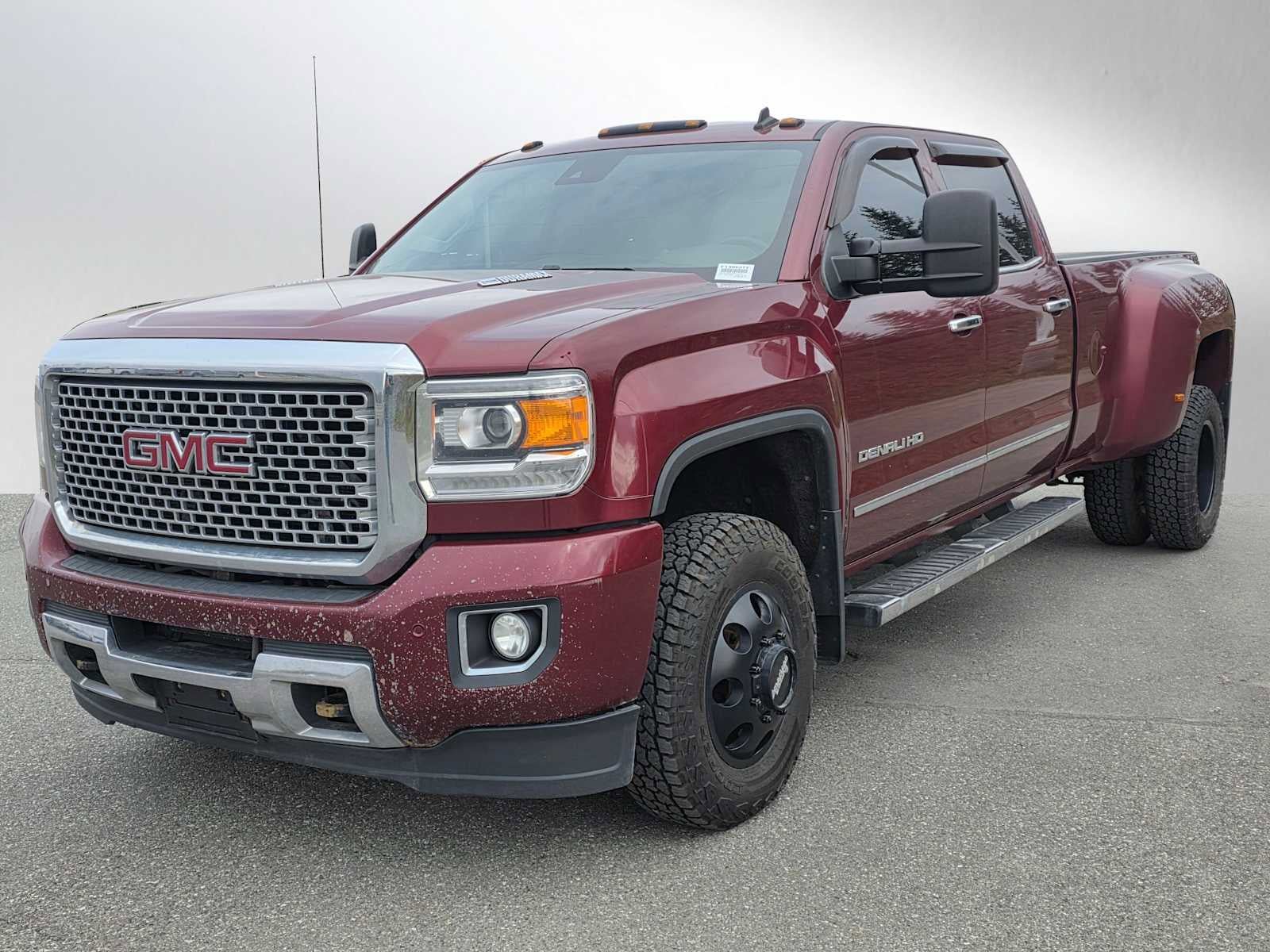 Used 2015 GMC Sierra 3500 Denali AWD/4WD image 7