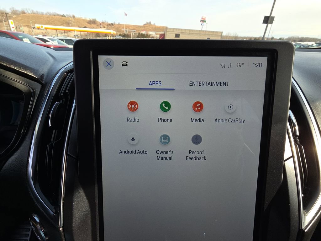 Used 2024 Ford Edge Titanium image 21