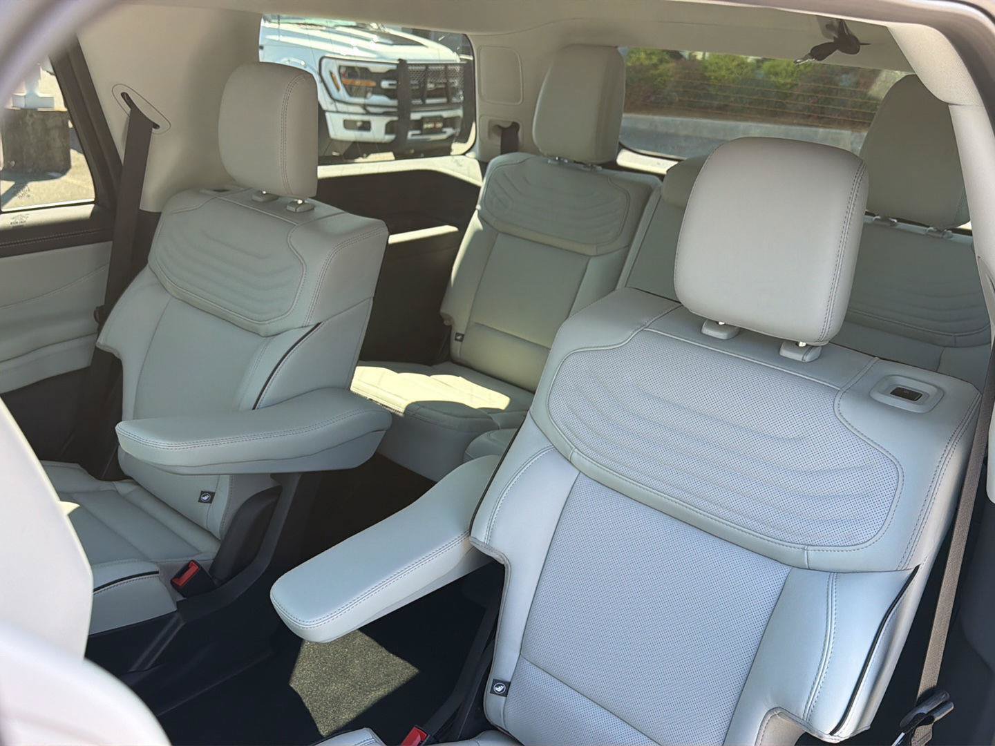 New 2027 Ford Expedition Platinum w/ Platinum Ultimate Package AWD/4WD image 49