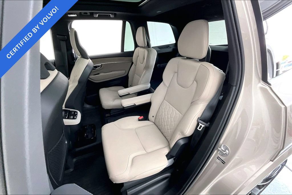 Used 2026 Volvo XC90 B5 Plus AWD/4WD image 34