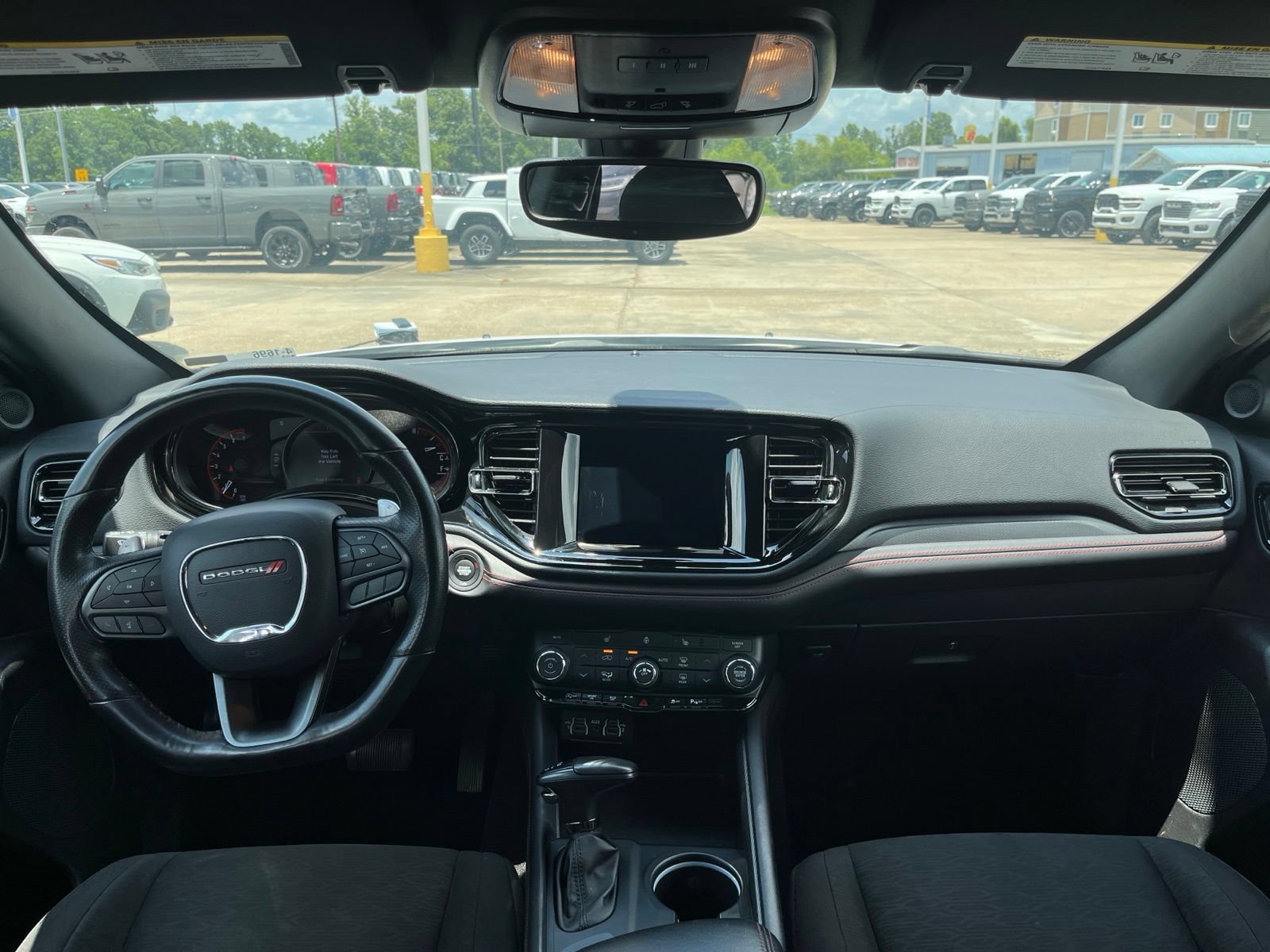 Used 2023 Dodge Durango GT RWD image 9