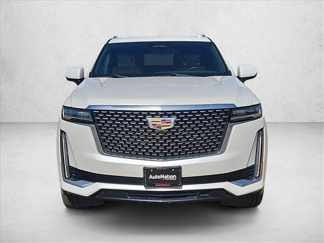 Used 2021 Cadillac Escalade Premium Luxury AWD/4WD image 2
