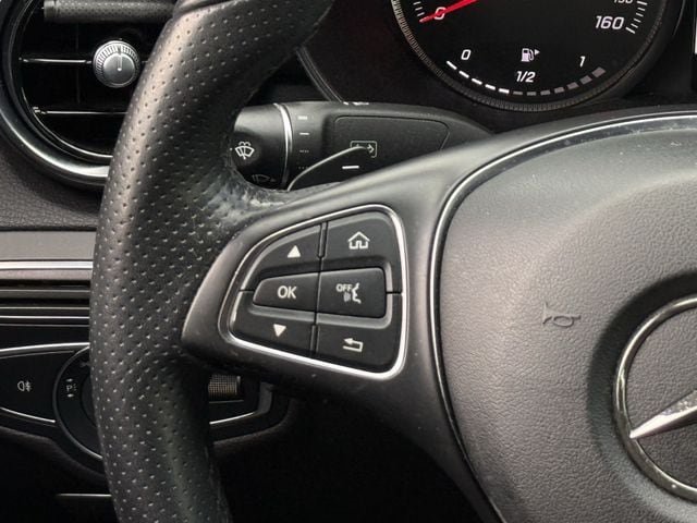 Used 2018 Mercedes-Benz C 300 4MATIC Sedan image 13