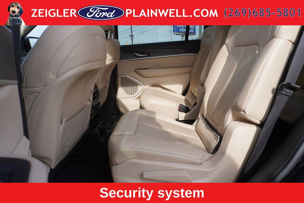 Used 2022 Jeep Grand Cherokee L Limited AWD/4WD image 12