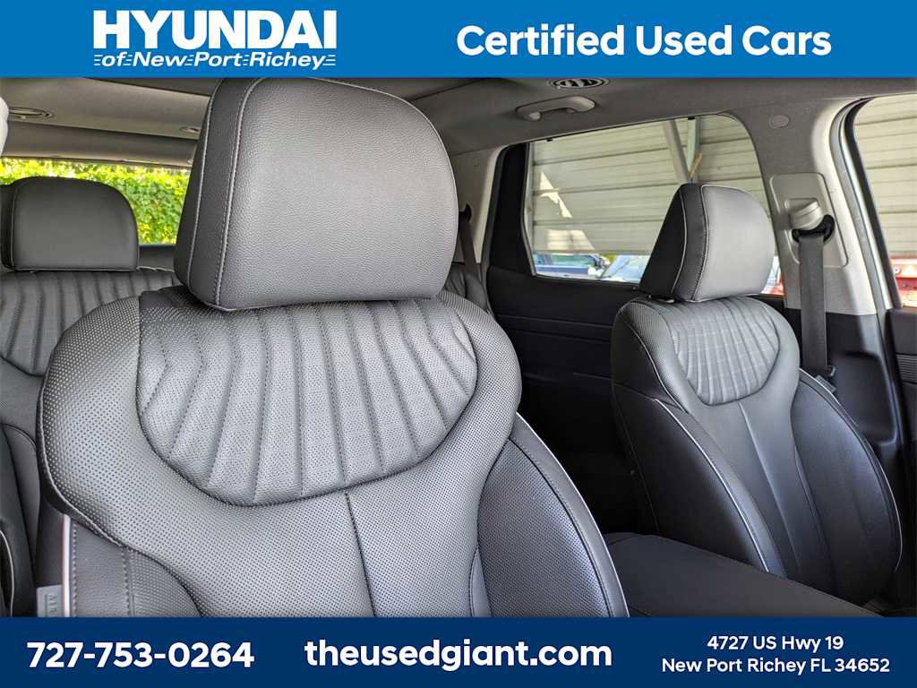 Used 2024 Hyundai Palisade Limited image 6