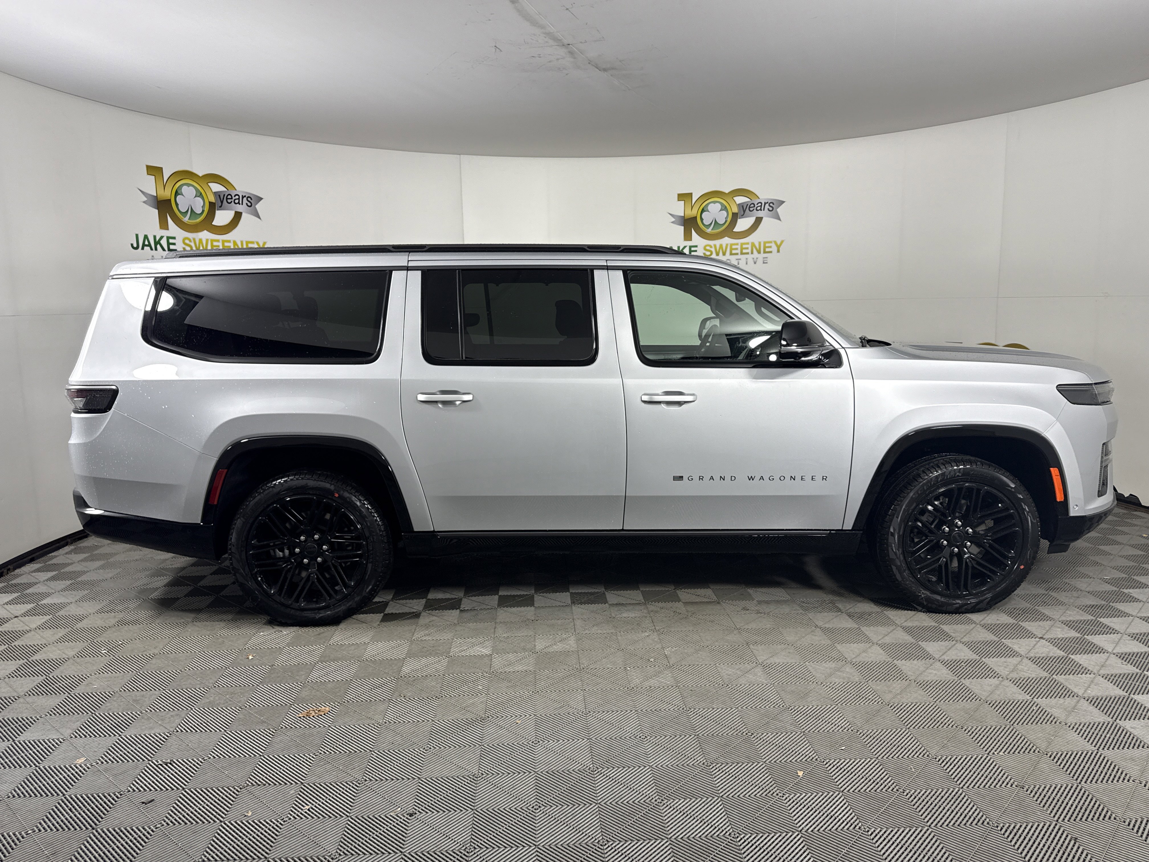 New 2026 Jeep Grand Wagoneer L Limited image 8