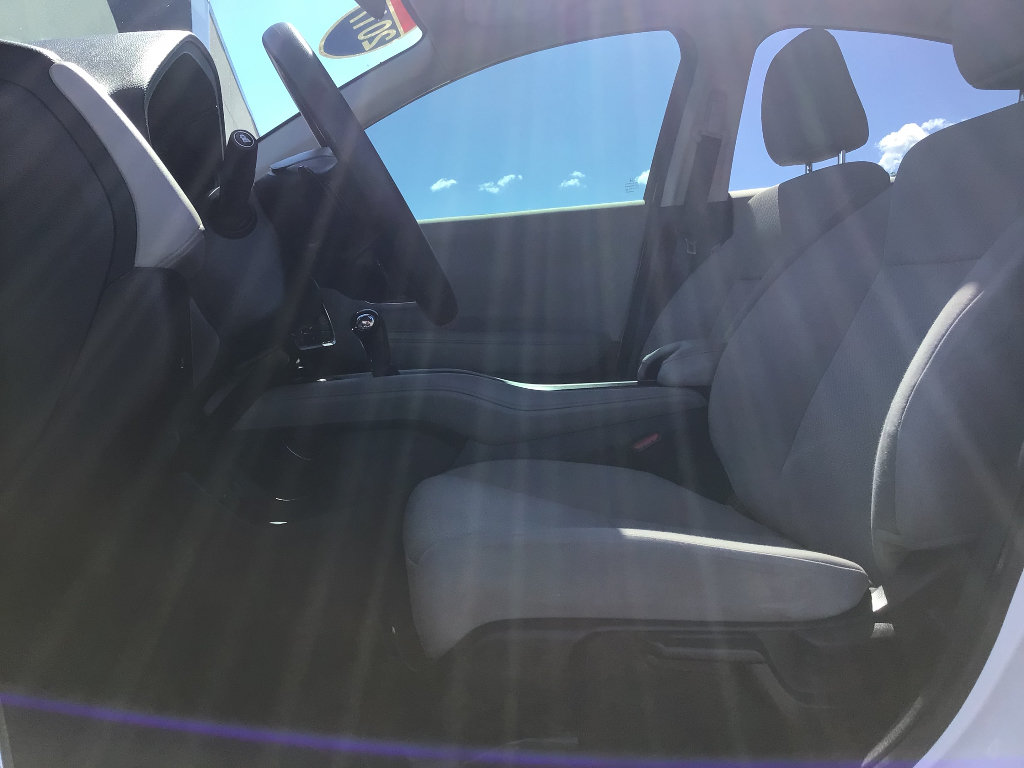 Used 2017 Honda HR-V EX image 6