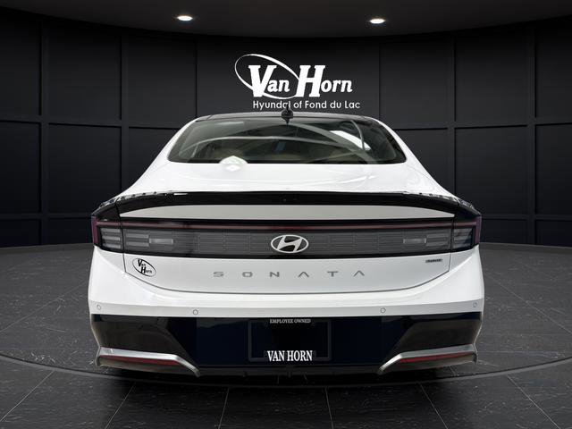 Used 2025 Hyundai Sonata Limited image 14
