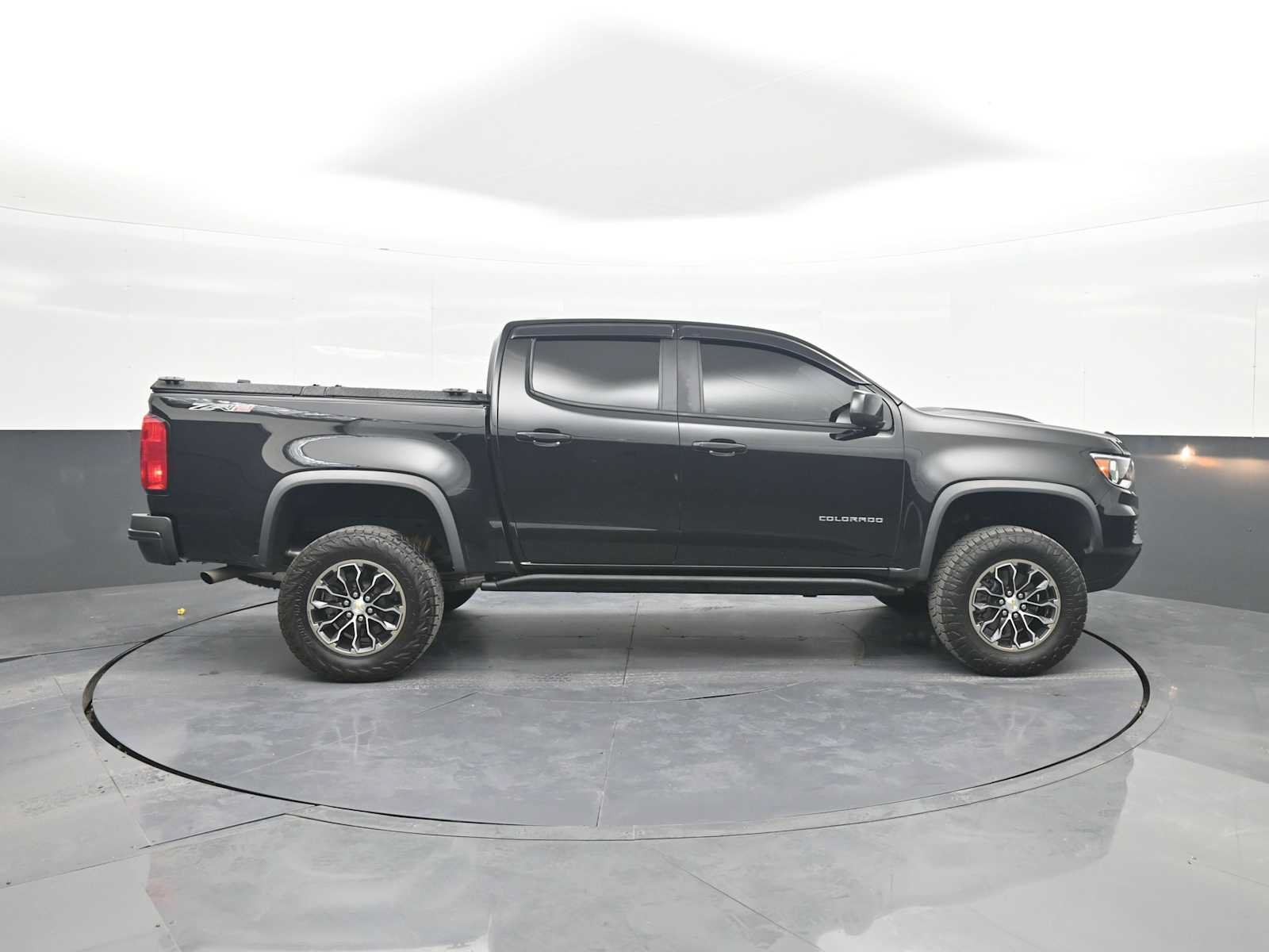 Used 2021 Chevrolet Colorado ZR2 AWD/4WD image 9
