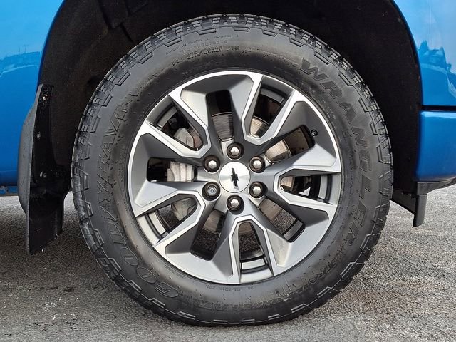 Used 2023 Chevrolet Silverado 1500 RST AWD/4WD image 11