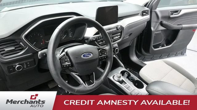 Used 2022 Ford Escape SE w/ SE Sport Appearance Package AWD/4WD image 18