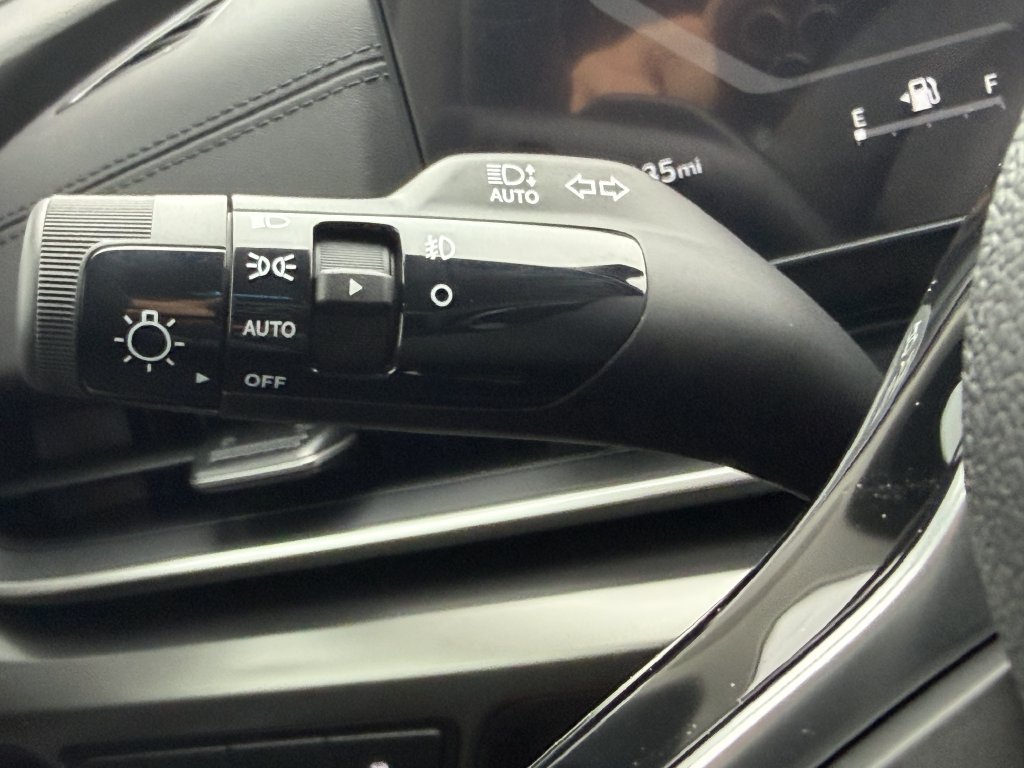 New 2026 Kia Carnival SX w/ SX Dark Edition Package FWD image 29