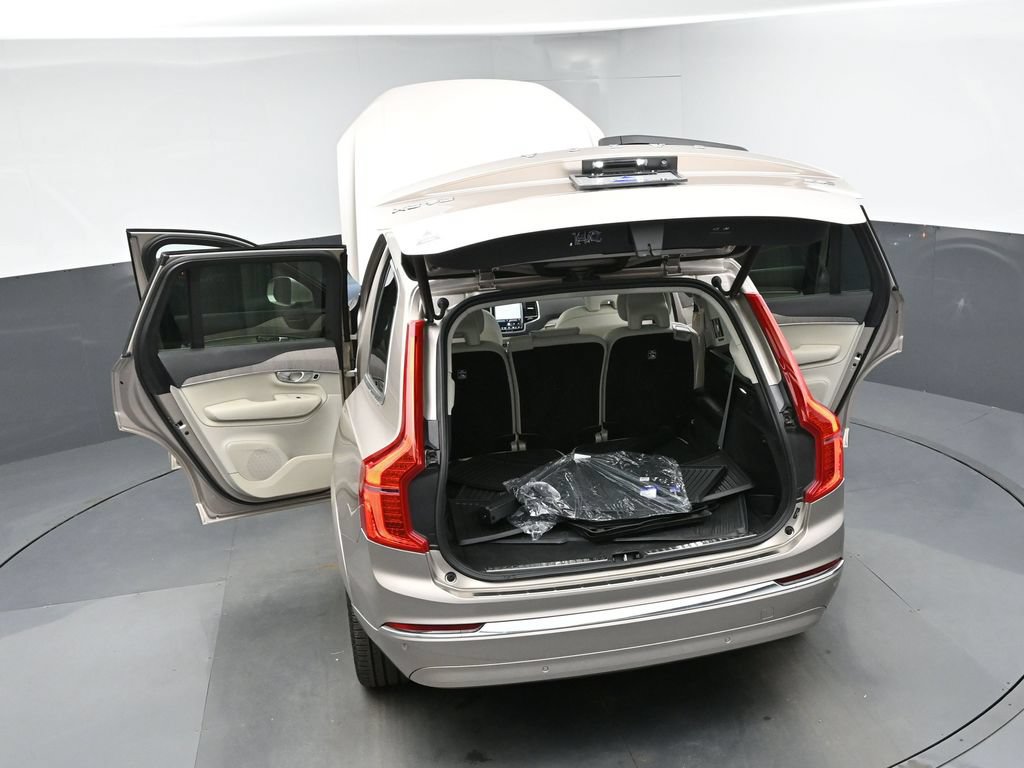 Used 2024 Volvo XC90 B6 Plus w/ Protection Package Premier AWD/4WD image 50