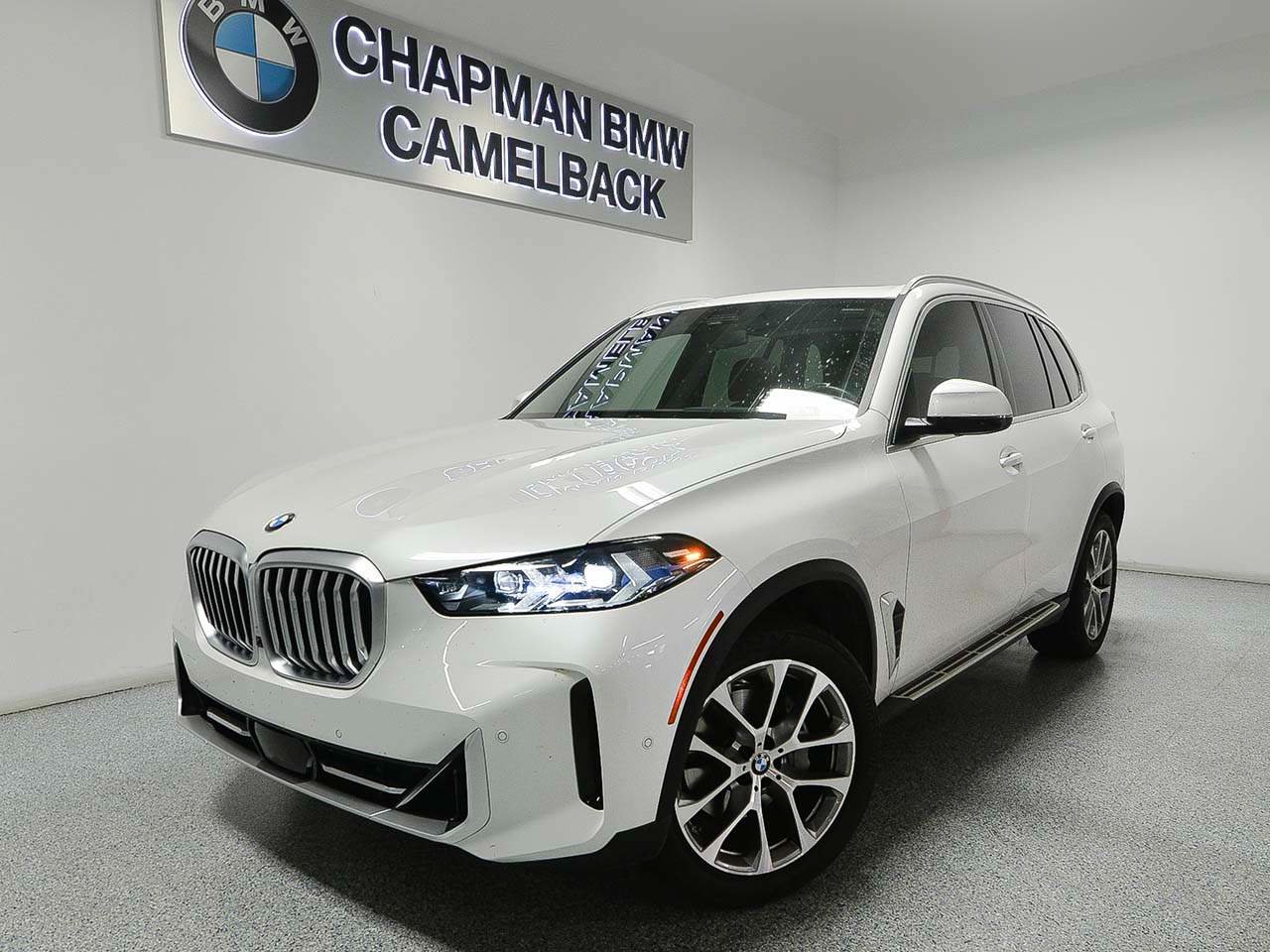 Certified 2024 BMW X5 xDrive40i w/ Executive Package image 1