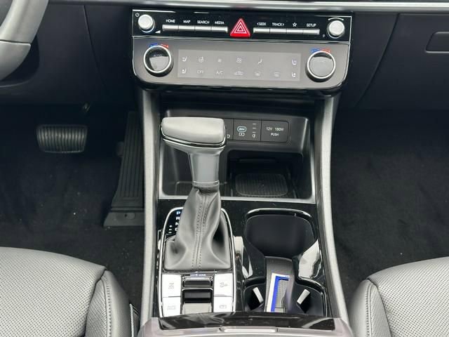 New 2026 Hyundai Santa Cruz Limited image 9