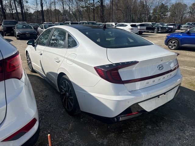 Used 2023 Hyundai Sonata Limited w/ Preferred Accessory Package image 6