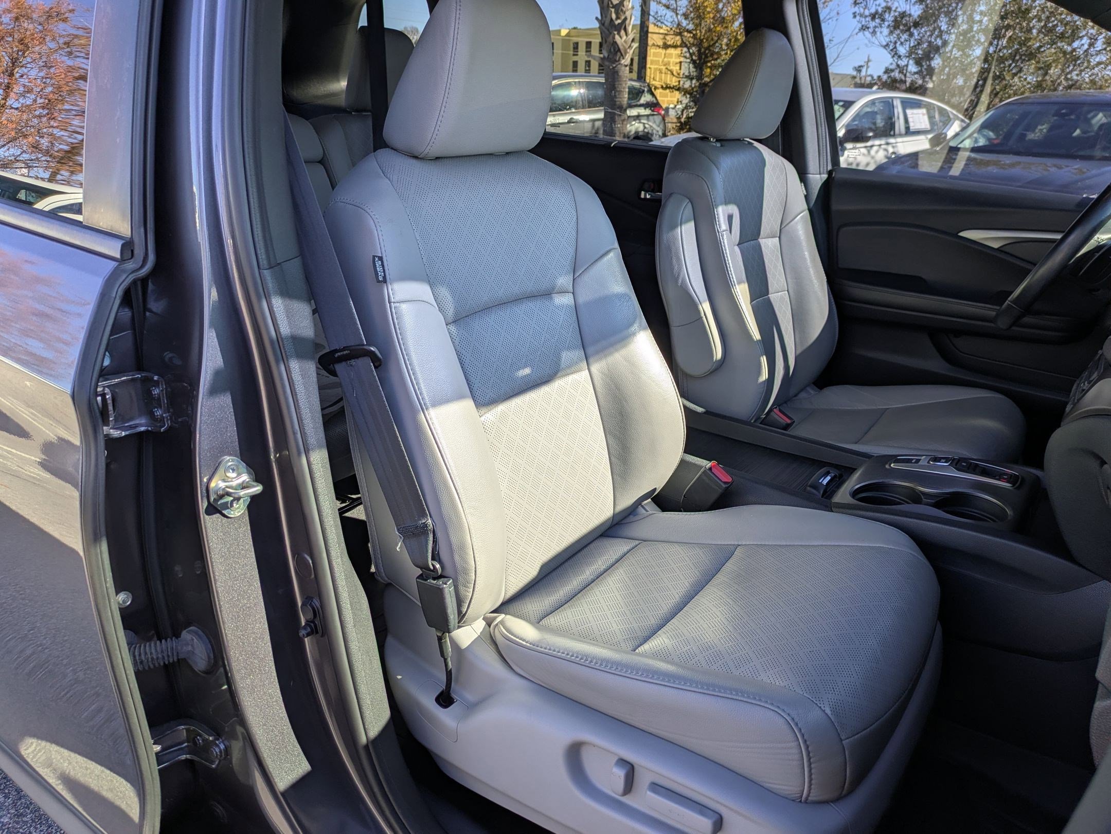 Used 2021 Honda Passport EX-L image 35