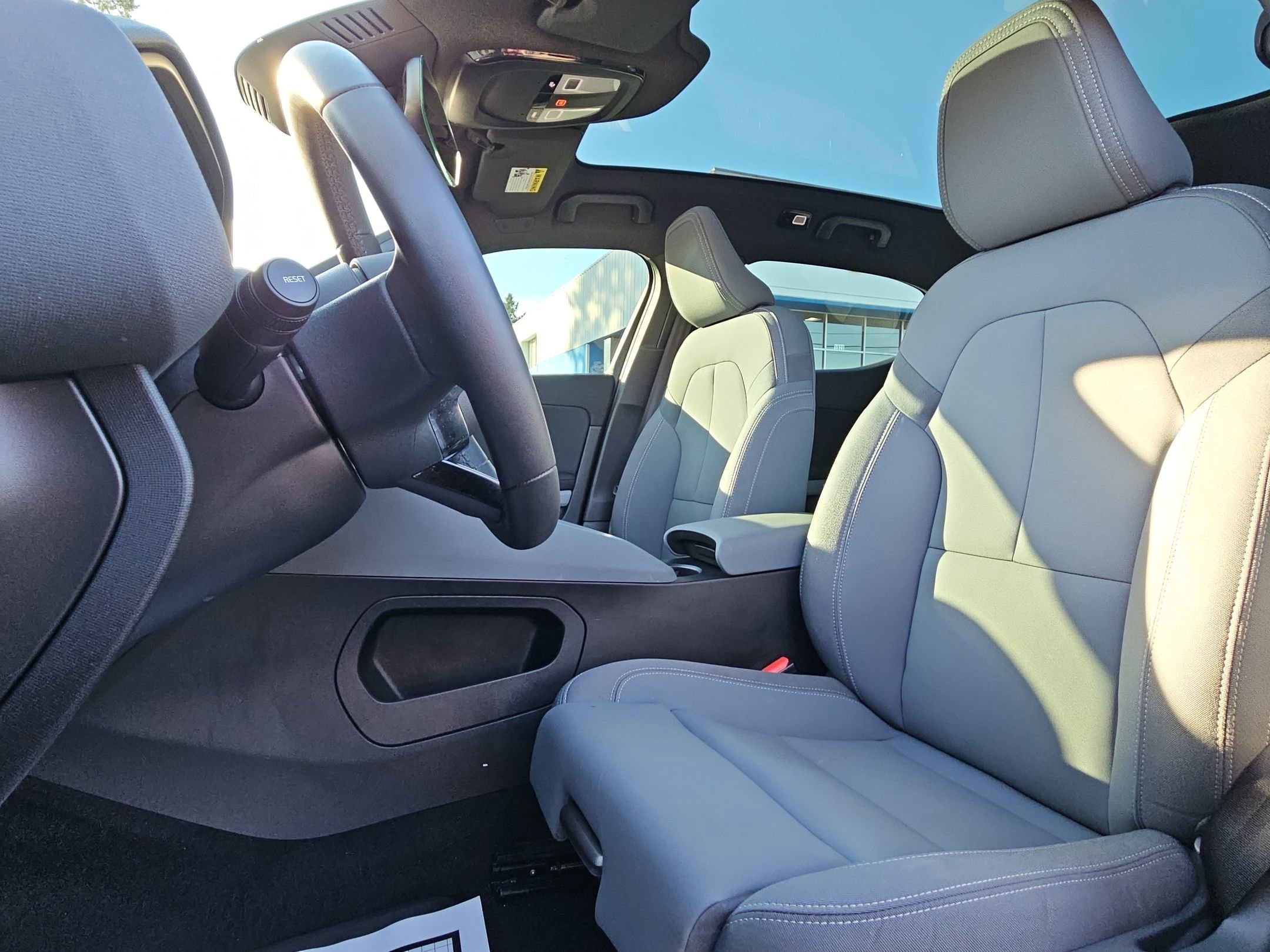 Used 2023 Polestar Polestar 2 w/ Pilot Pack image 13