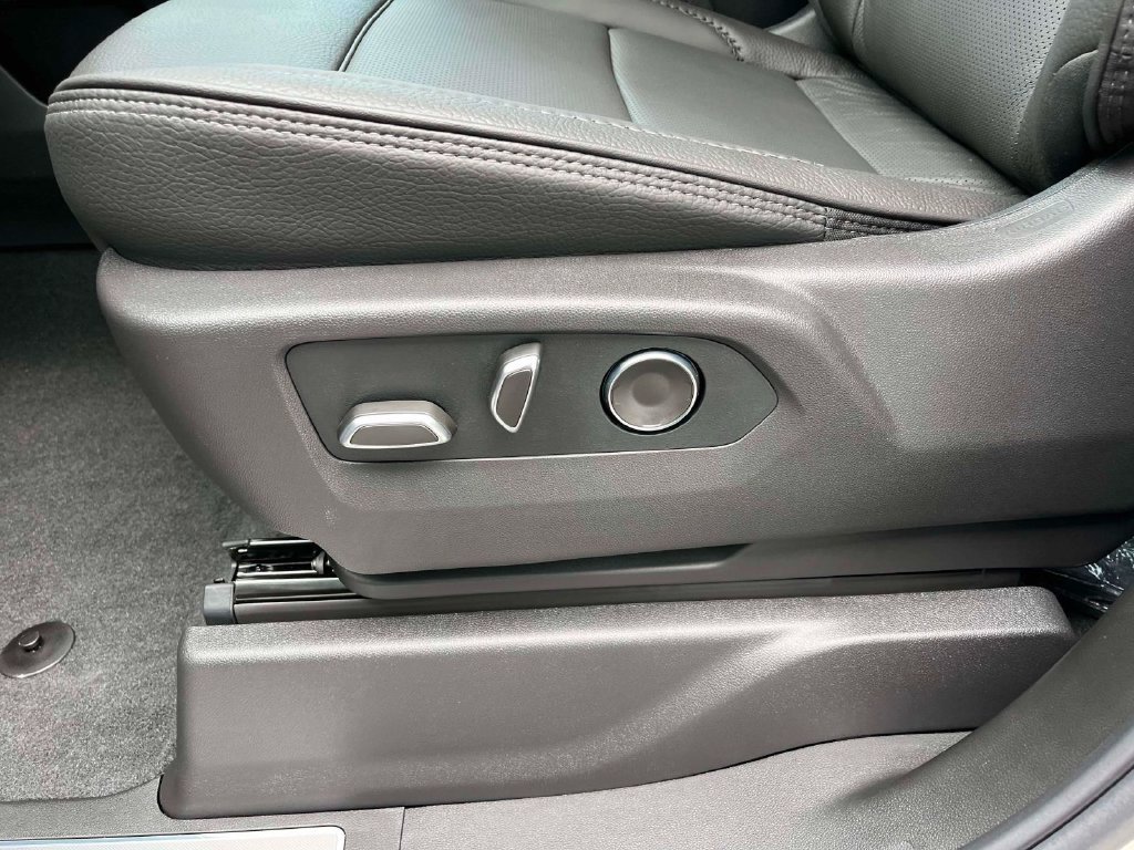 New 2026 GMC Sierra 1500 Denali AWD/4WD image 23