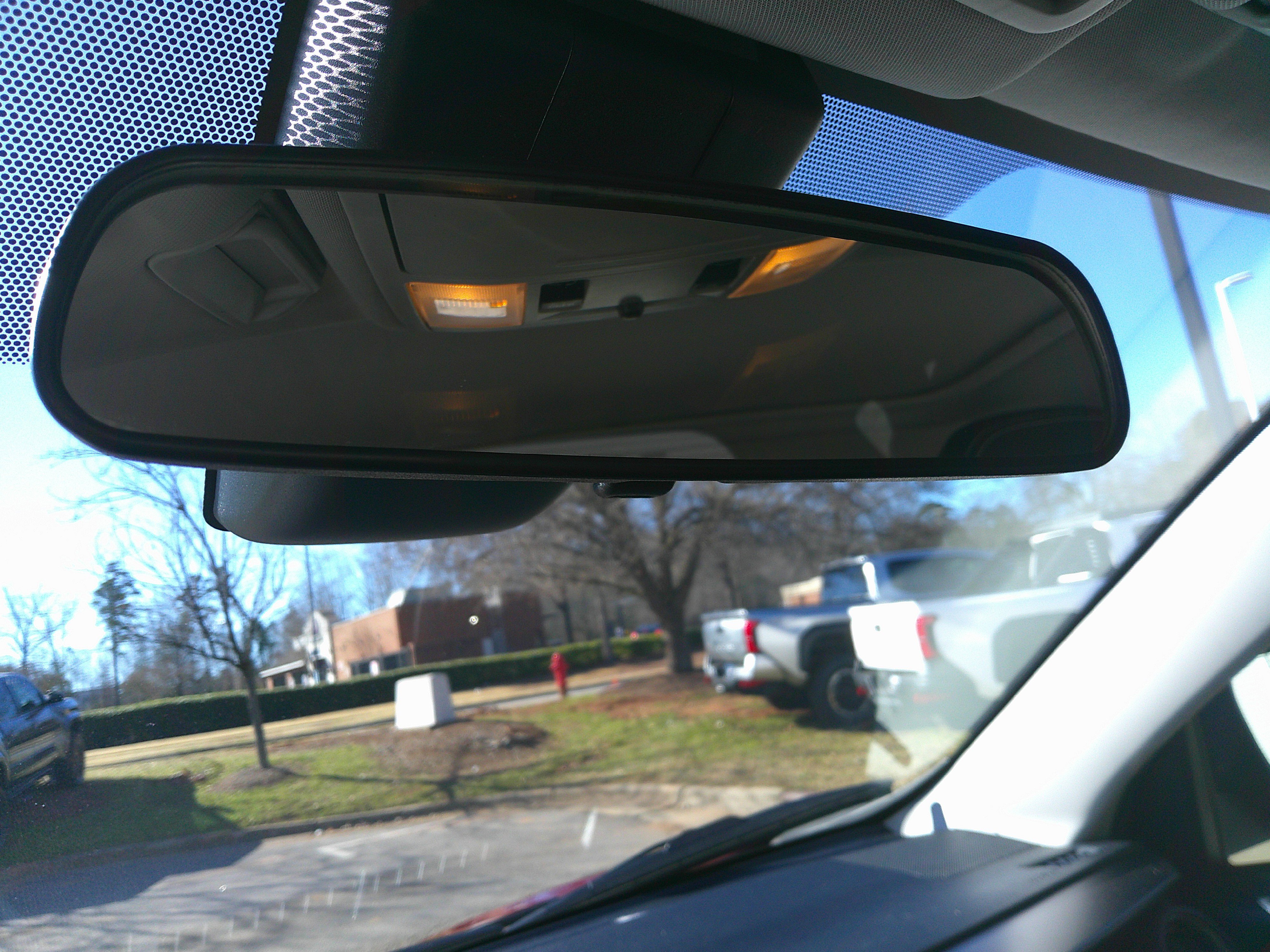 Used 2018 Toyota RAV4 XLE image 27