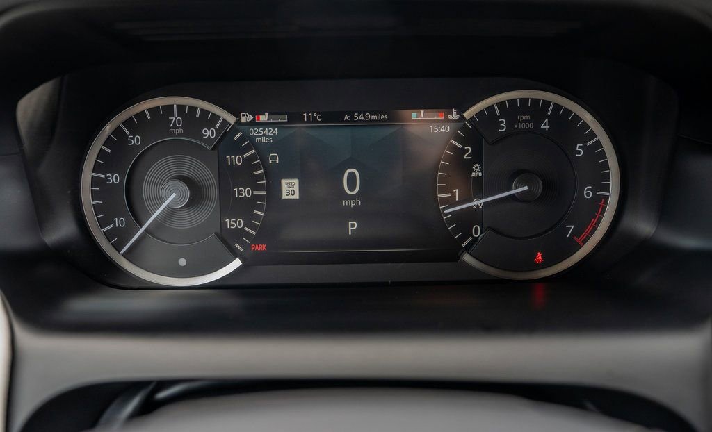 Used 2023 Land Rover Discovery Sport S R-Dynamic image 9