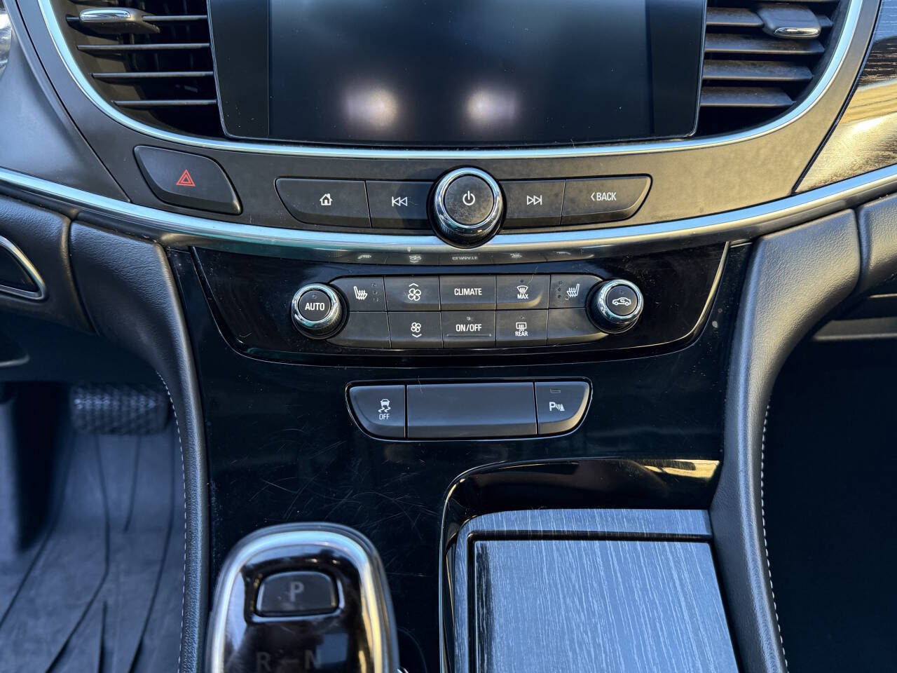 Used 2019 Buick LaCrosse Essence w/ Sun and Shade Package FWD image 33