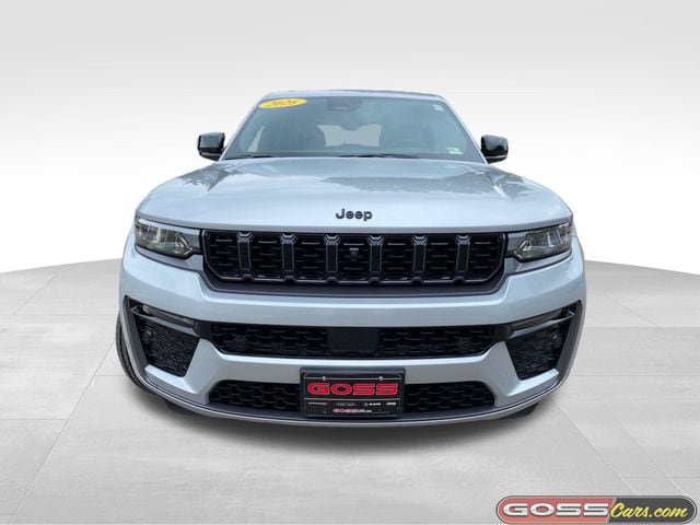 Certified 2026 Jeep Grand Cherokee Limited AWD/4WD video 2