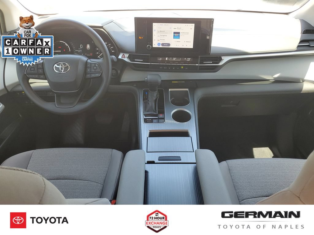Certified 2026 Toyota Sienna LE FWD image 18