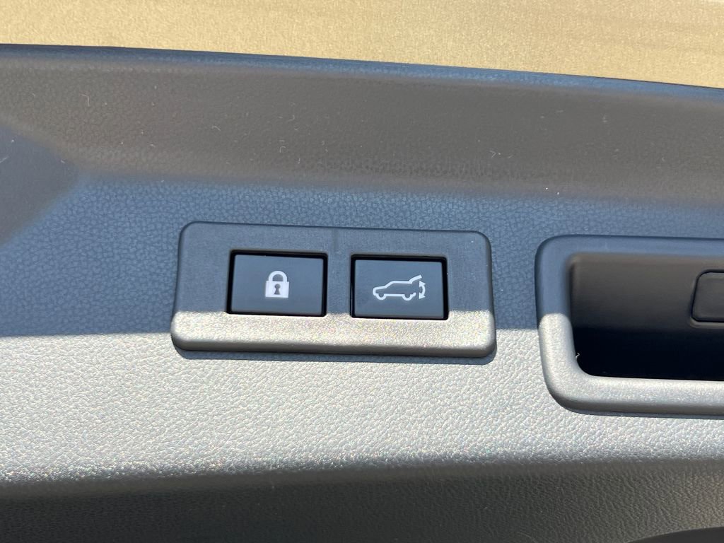New 2026 Subaru Forester Touring AWD/4WD image 14
