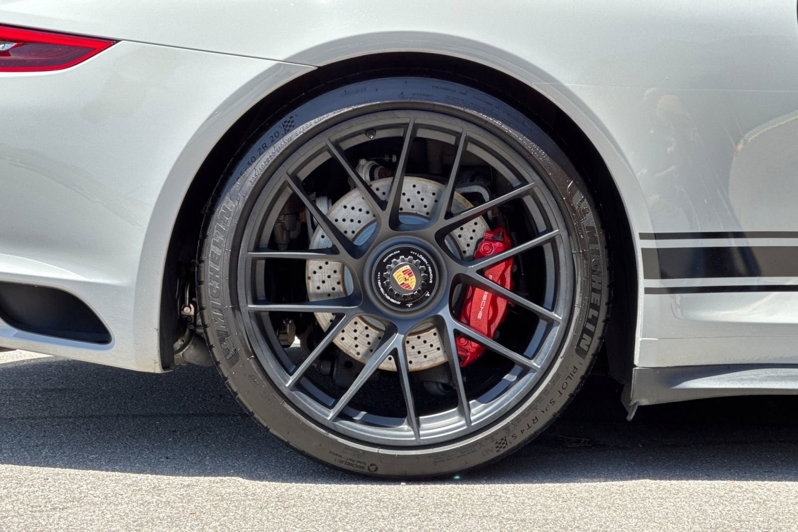 Used 2019 Porsche 911 Carrera GTS RWD image 42