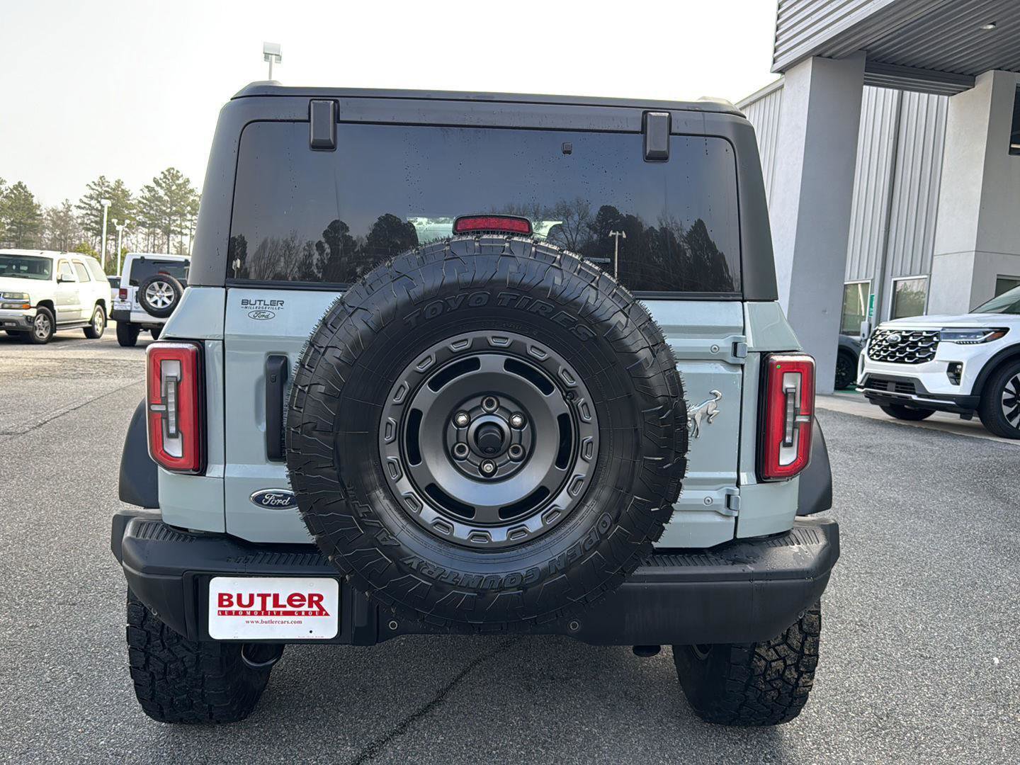 Certified 2023 Ford Bronco Everglades AWD/4WD image 4