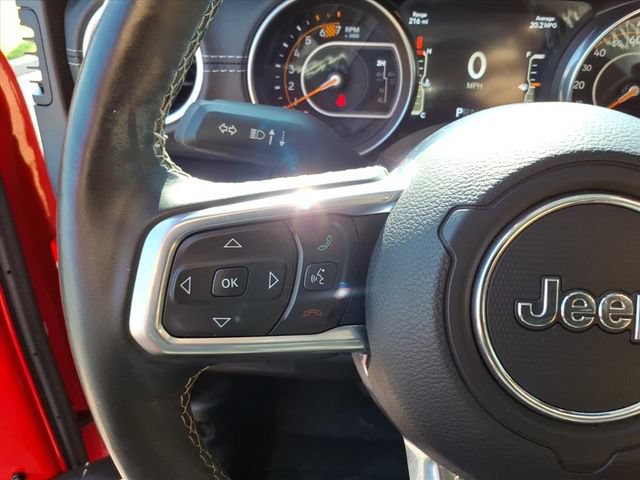 Used 2020 Jeep Wrangler Unlimited Sahara AWD/4WD image 16