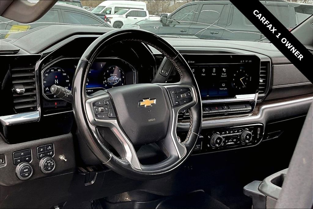 Used 2024 Chevrolet Silverado 3500 LT w/ Convenience Package image 17