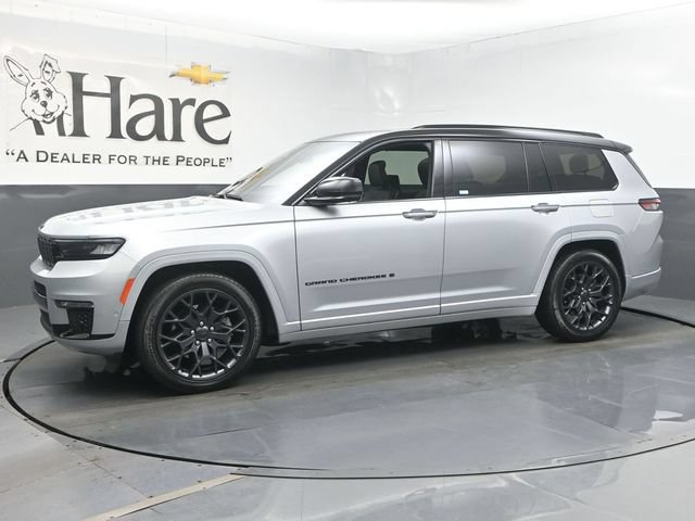 Used 2023 Jeep Grand Cherokee L Summit AWD/4WD image 35