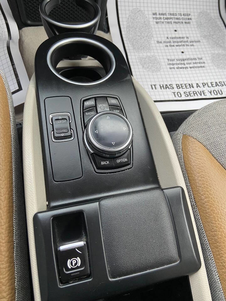 Used 2014 BMW i3 image 12