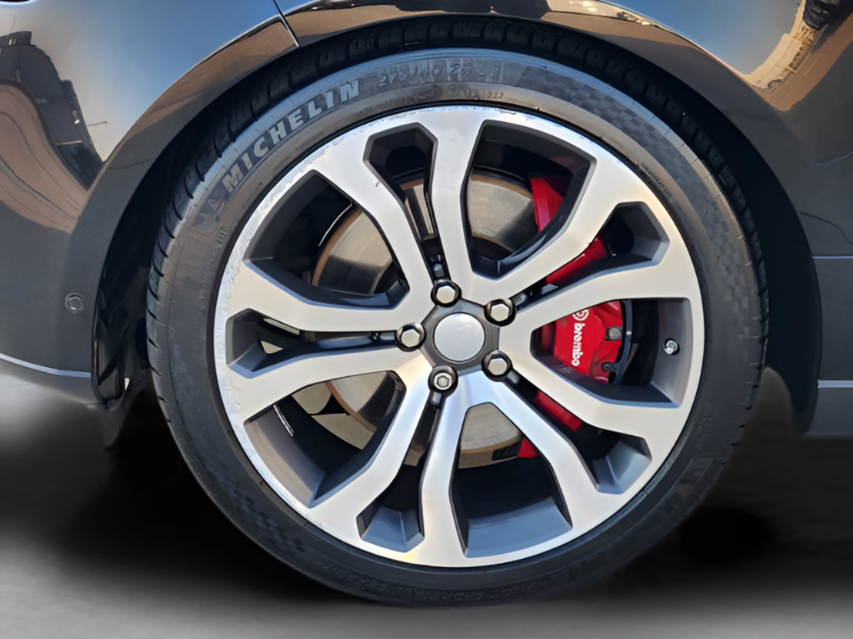 Used 2017 Land Rover Range Rover SV Autobiography Dynamic image 34