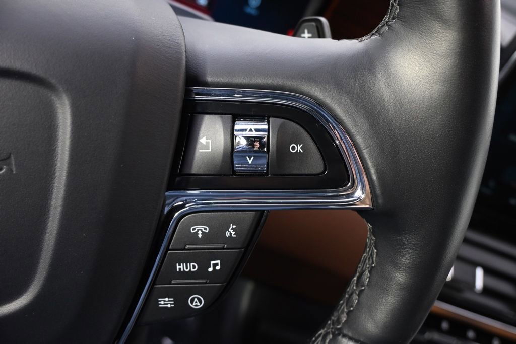 Used 2024 Lincoln Navigator Reserve AWD/4WD image 35