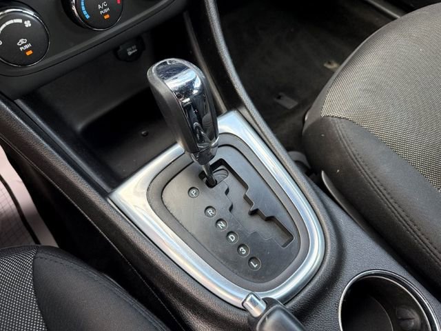 Used 2014 Dodge Avenger SE w/ Rallye Appearance Group image 23