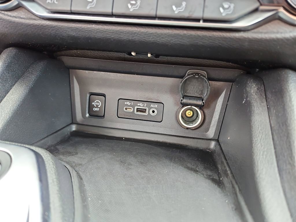 Used 2025 Nissan Sentra SV FWD image 20