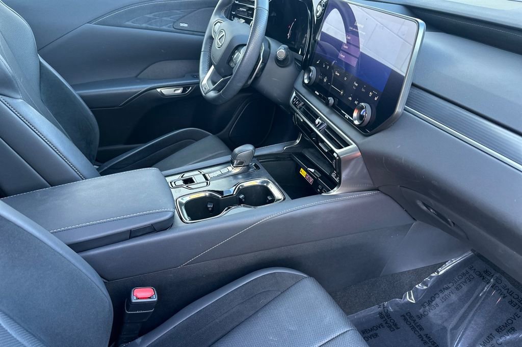 Certified 2023 Lexus RX 500h F Sport w/ Accessory Package (K3) image 16