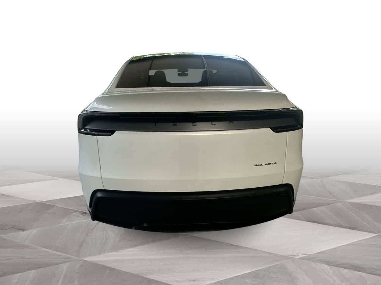 Used 2026 Tesla Model Y AWD image 7