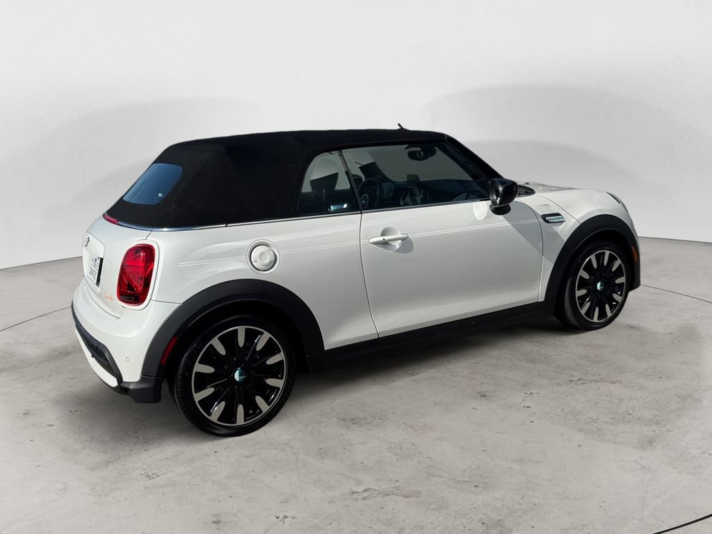 Used 2024 MINI Cooper S w/ Seaside Edition FWD image 7