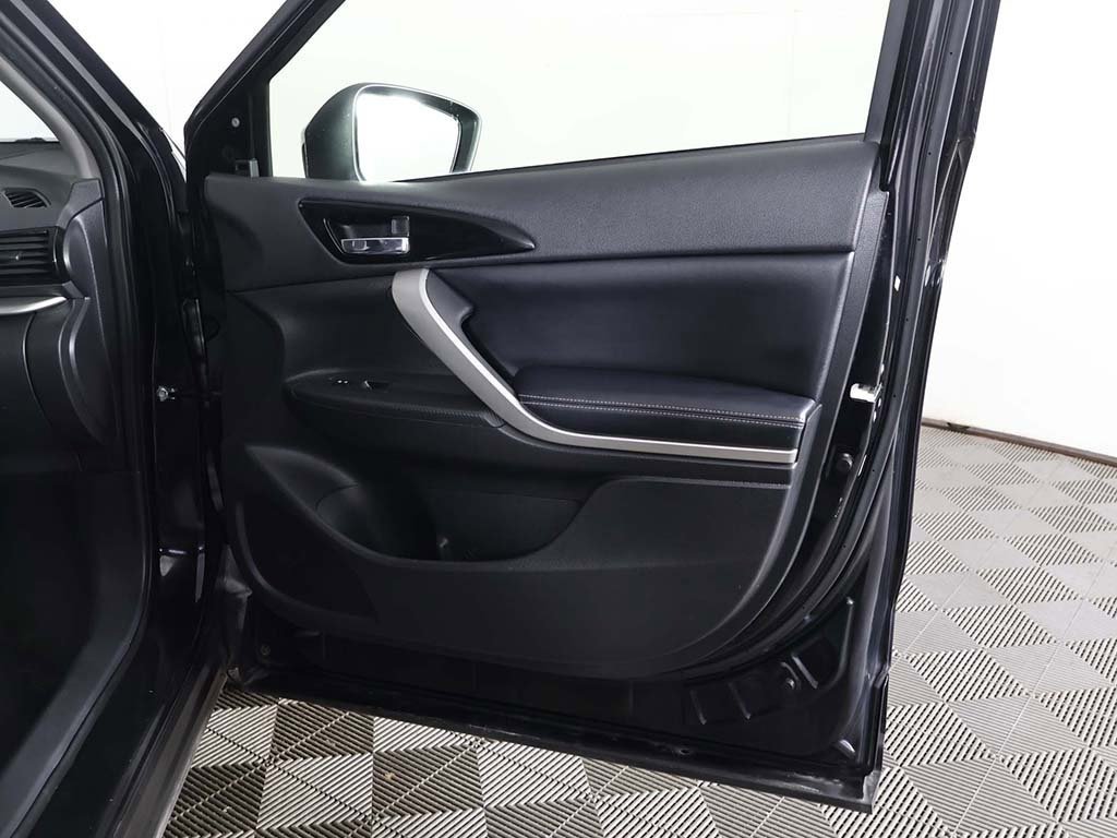 Used 2024 Mitsubishi Eclipse Cross SE image 27