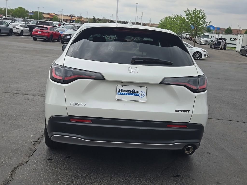 Certified 2025 Honda HR-V Sport image 6