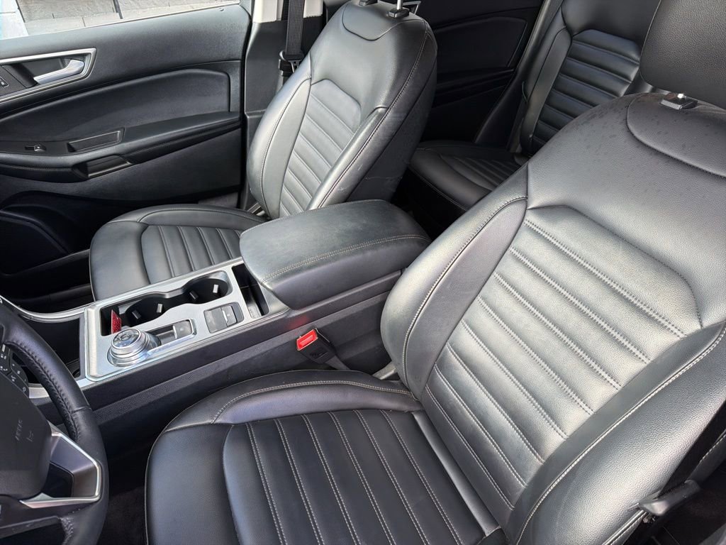 Used 2022 Ford Edge SEL w/ Convenience Package image 10