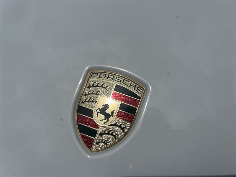 Used 2015 Porsche Panamera image 33