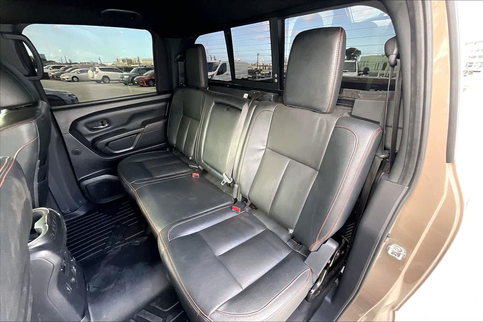 Used 2021 Nissan Titan PRO-4X w/ Pro-4x Convenience Package AWD/4WD image 29